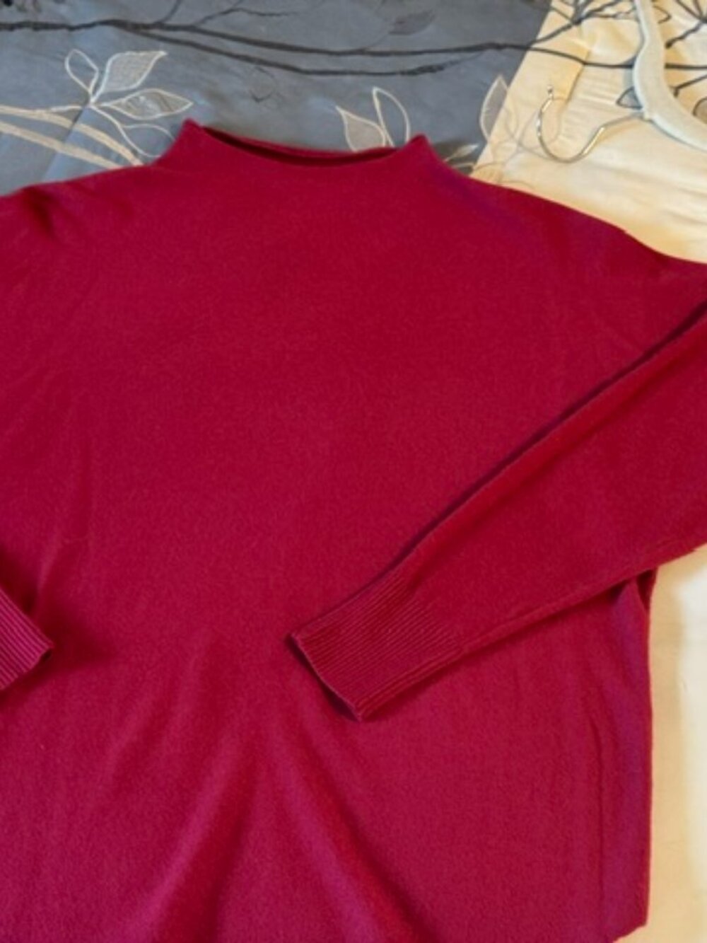 size xsmall, red long-sleeved red sweater